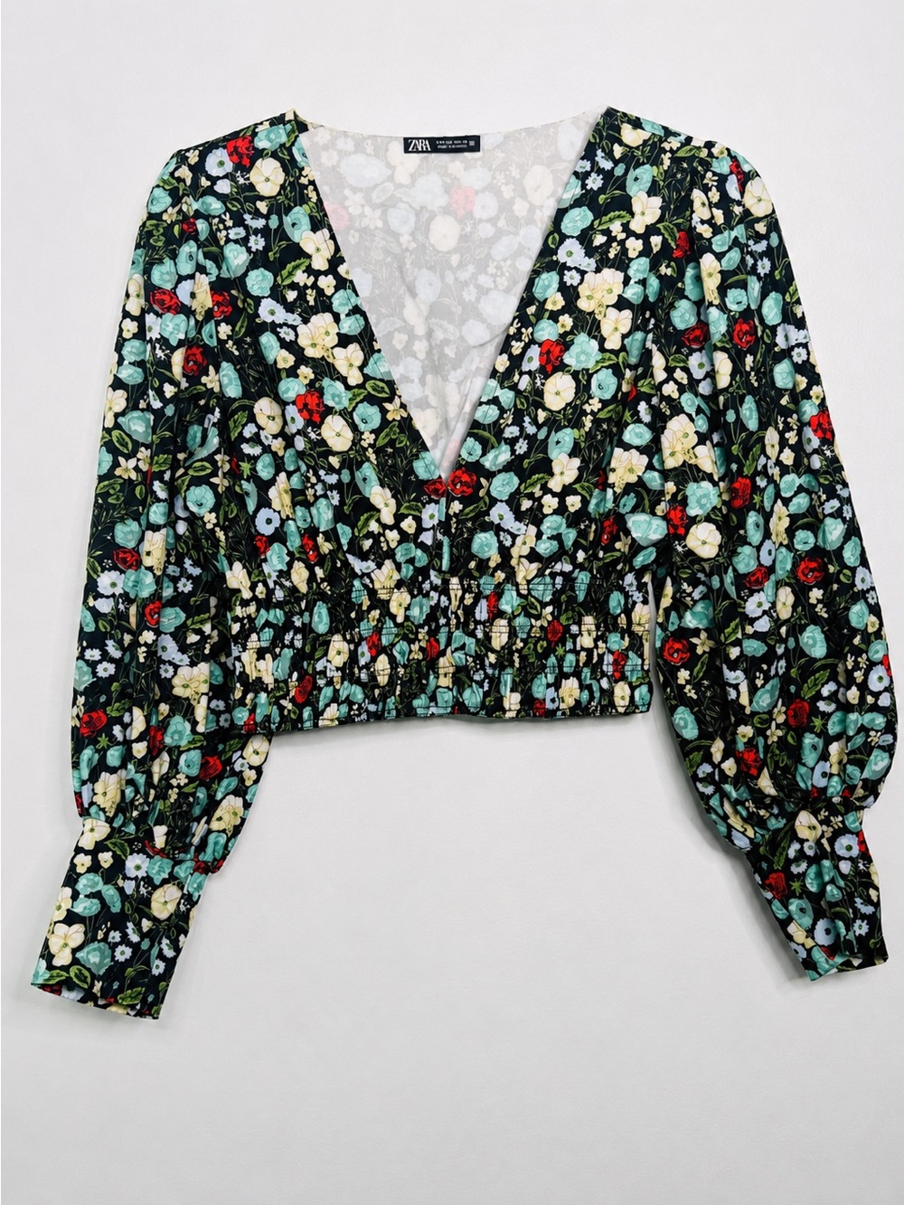 Zara Black Floral V-Neck Cropped Blouse size S